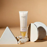 کرم ضدآفتاب +SPF50 بی رنگ مناسب انواع پوست لدورا کر ۸۰ml